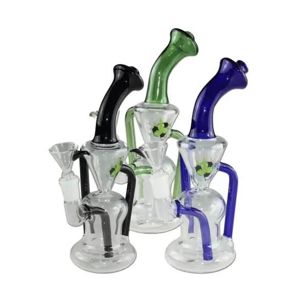 Black Leaf Recycle Bubbler for a Pure Smoking Pleasure, Color: Green